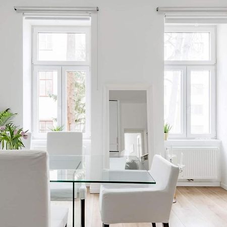 ⍟Luxurious And Bright⍟ 5 Min Walk To City Center Apartment เวียนนา ภายนอก รูปภาพ