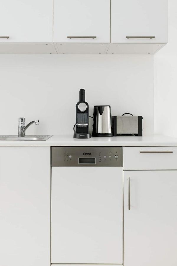 ⍟Luxurious And Bright⍟ 5 Min Walk To City Center Apartment เวียนนา ภายนอก รูปภาพ