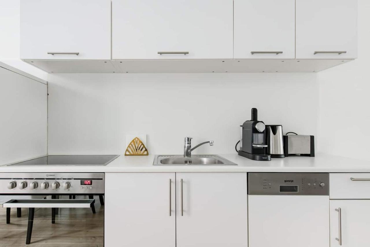 ⍟Luxurious And Bright⍟ 5 Min Walk To City Center Apartment เวียนนา ภายนอก รูปภาพ