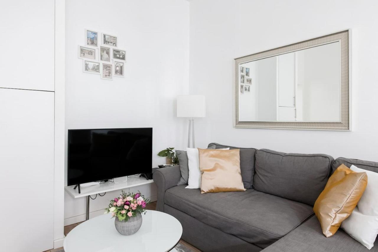 ⍟Luxurious And Bright⍟ 5 Min Walk To City Center Apartment เวียนนา ภายนอก รูปภาพ