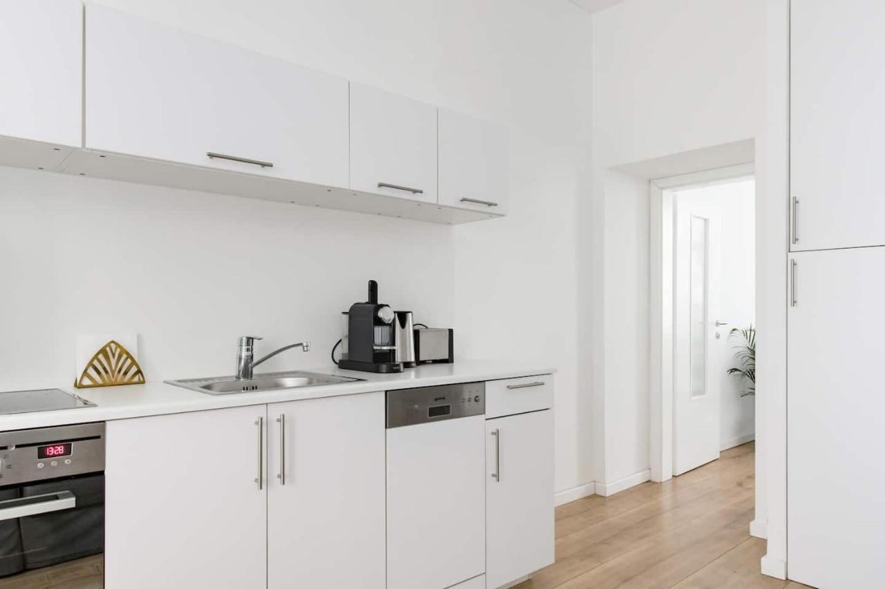 ⍟Luxurious And Bright⍟ 5 Min Walk To City Center Apartment เวียนนา ภายนอก รูปภาพ