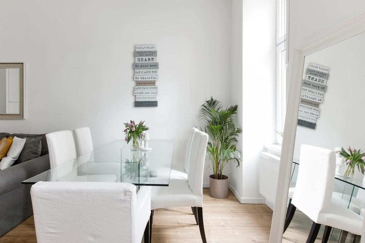 ⍟Luxurious And Bright⍟ 5 Min Walk To City Center Apartment เวียนนา ภายนอก รูปภาพ